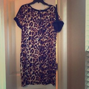 Sz 8 Antonio Melani mini dress. NWOT